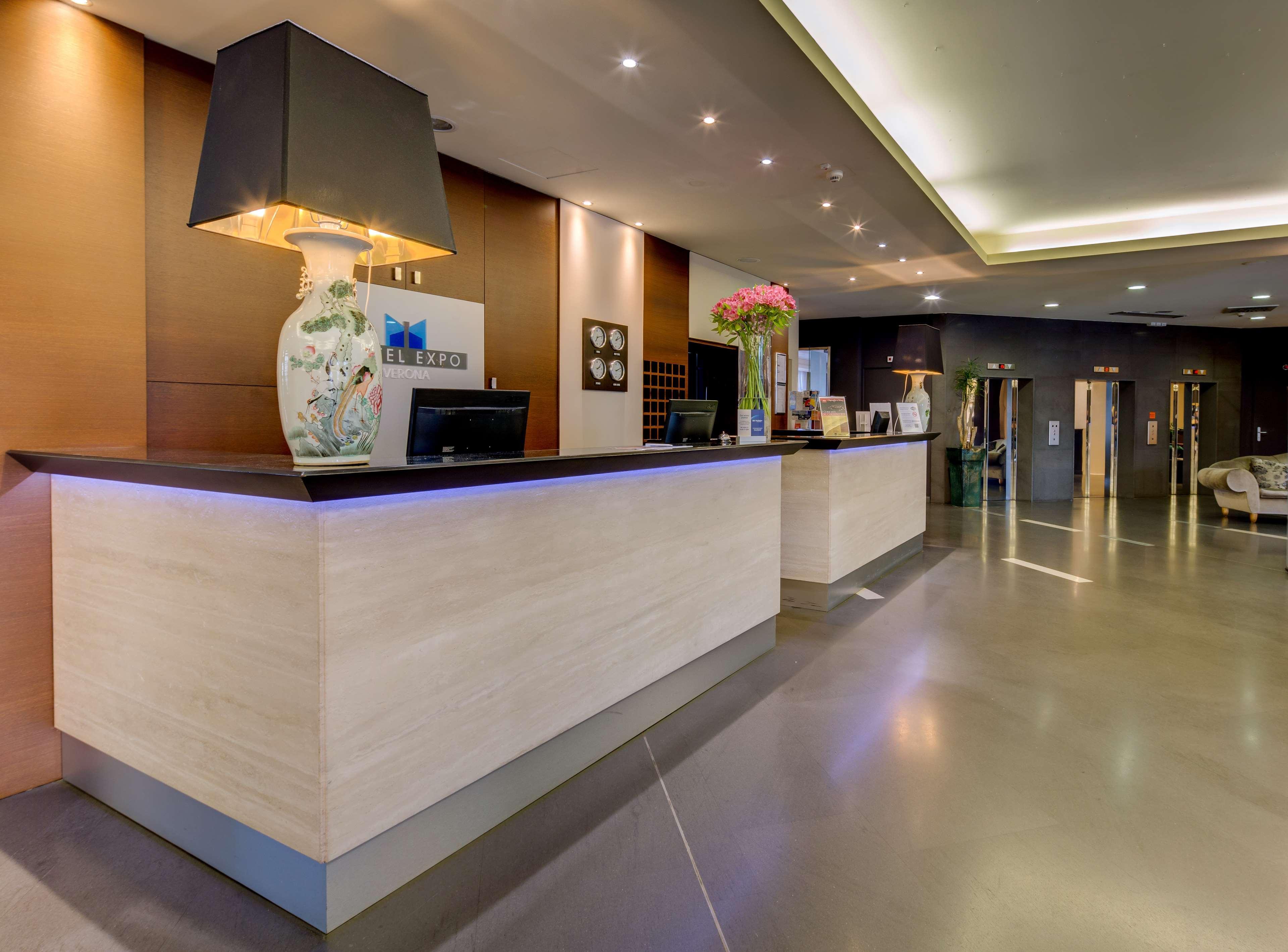 เบสต์ เวสเทิร์น พลัส โฮเต็ล เอ็กซ์โป Hotel วิลลาฟรันกา ดี เวโรนา ภายนอก รูปภาพ